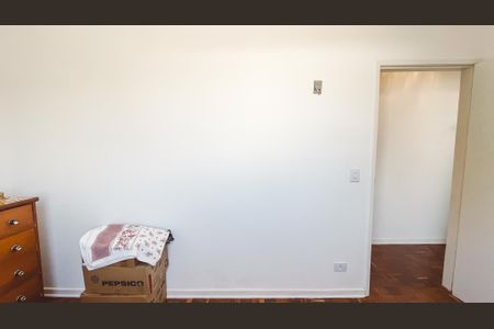 Casa à venda com 350m², 4 quartos e 3 vagas Casa à venda com 350m², 4 quartos e 3 vagasQuarto 2