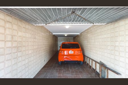 Casa à venda com 350m², 4 quartos e 3 vagas Casa à venda com 350m², 4 quartos e 3 vagasGaragem