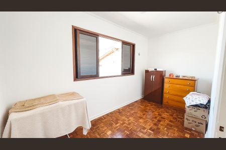 Casa à venda com 350m², 4 quartos e 3 vagas Casa à venda com 350m², 4 quartos e 3 vagasQuarto 2