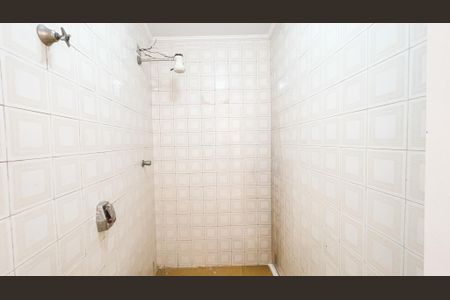 Casa à venda com 350m², 4 quartos e 3 vagas Casa à venda com 350m², 4 quartos e 3 vagasBanheiro de serviço