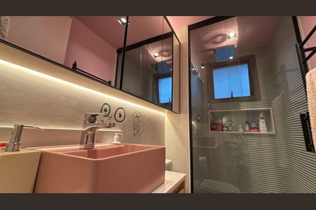 Apartamento à venda com 141m², 3 quartos e 2 vagas