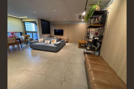 Apartamento à venda com 141m², 3 quartos e 2 vagas