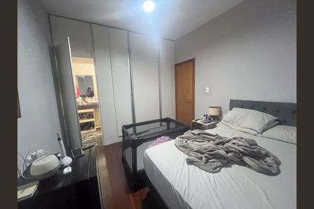 Casa para alugar com 400m², 4 quartos e 8 vagasSuíte 2