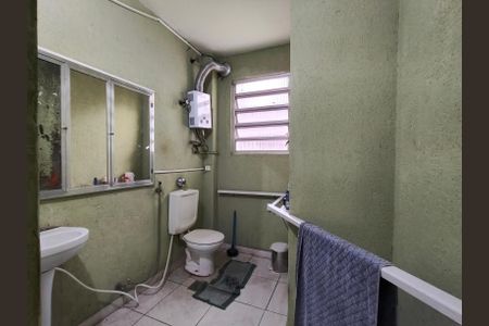 Casa à venda com 628m², 5 quartos e 2 vagas Casa à venda com 628m², 5 quartos e 2 vagasBanheiro da Suíte 1