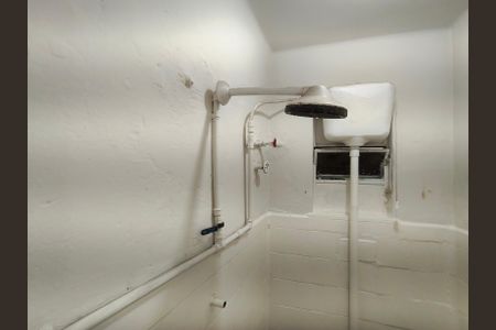 Casa à venda com 628m², 5 quartos e 2 vagas Casa à venda com 628m², 5 quartos e 2 vagasBanheiro da Suíte 3