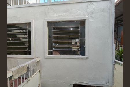 Casa à venda com 628m², 5 quartos e 2 vagas Casa à venda com 628m², 5 quartos e 2 vagasVista do Quarto 2