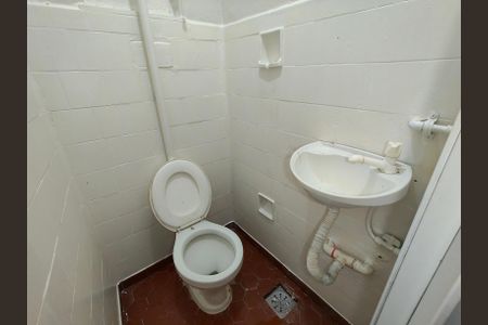 Casa à venda com 628m², 5 quartos e 2 vagas Casa à venda com 628m², 5 quartos e 2 vagasBanheiro da Suíte 3