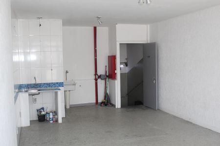 Cozinha de kitnet/studio para alugar com 0 quarto, 37m² em Campos Elíseos, São Paulo