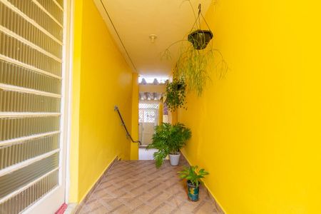 Casa à venda com 115m², 5 quartos e 2 vagasCorredor