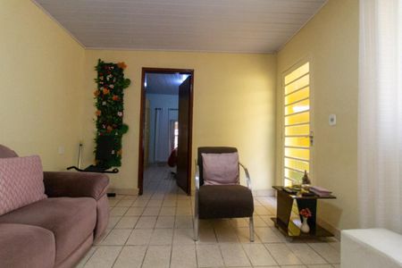 Casa 1: Sala de casa à venda com 5 quartos, 115m² em Parque Boturussu, São Paulo