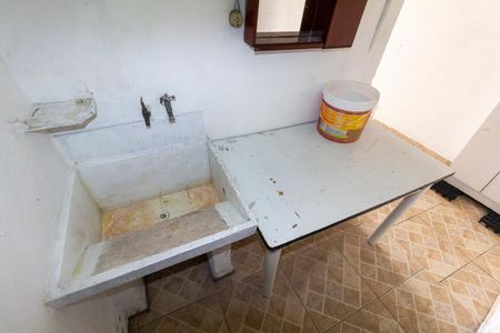 Casa à venda com 115m², 5 quartos e 2 vagasCasa 2: Quintal e área de serviço