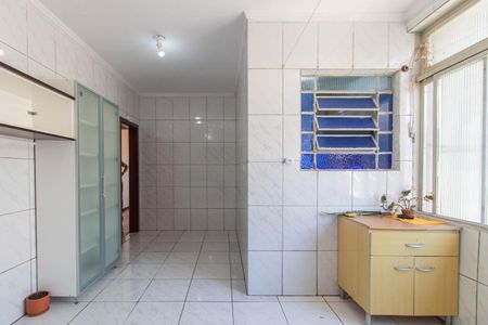 Apartamento para alugar com 90m², 2 quartos e sem vagaCozinha e Área de Serviço