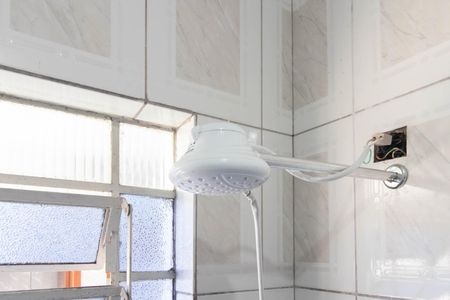 Apartamento para alugar com 90m², 2 quartos e sem vagaBanheiro