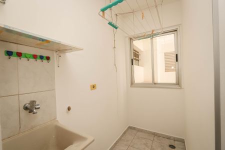 Apartamento para alugar com 58m², 2 quartos e 1 vagaÁrea de Serviço