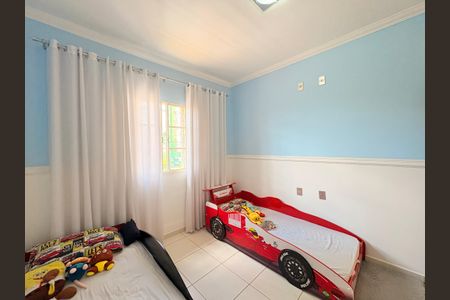 Casa à venda com 230m², 3 quartos e 3 vagasQuarto 2