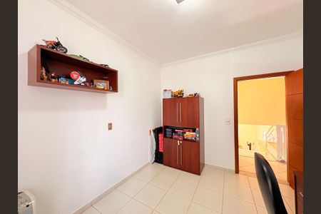 Casa à venda com 230m², 3 quartos e 3 vagasQuarto 1