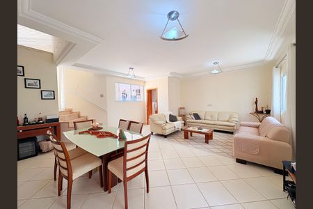 Sala de casa à venda com 3 quartos, 230m² em Anhangabaú, Jundiaí