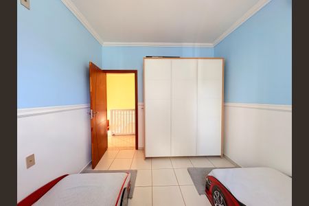 Casa à venda com 230m², 3 quartos e 3 vagasQuarto 2