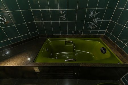 Apartamento para alugar com 206m², 3 quartos e 3 vagasBanheiro da Suíte 2