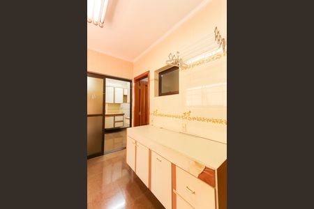 Apartamento para alugar com 206m², 3 quartos e 3 vagasÁrea de Serviço