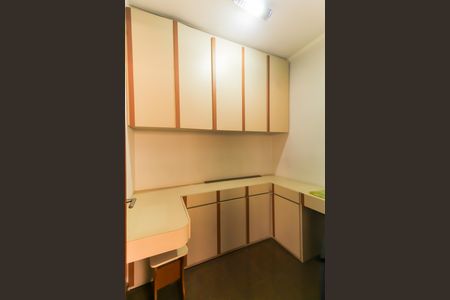 Apartamento para alugar com 206m², 3 quartos e 3 vagasÁrea de Serviço