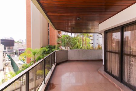 Varanda de apartamento para alugar com 3 quartos, 206m² em Vila Gomes Cardim, São Paulo