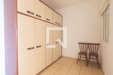 Apartamento à venda com 114m², 3 quartos e 1 vagaDependência da empregada