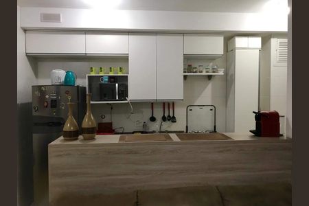 Apartamento à venda com 1 quarto, 38m² em Umuarama, Osasco