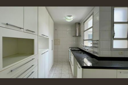 Apartamento à venda com 208m², 3 quartos e 1 vagaCozinha