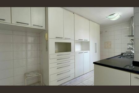 Apartamento à venda com 208m², 3 quartos e 1 vagaCozinha