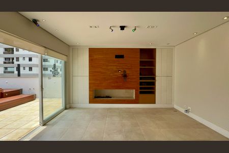 Apartamento à venda com 208m², 3 quartos e 1 vagaSala de TV