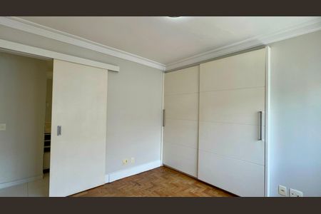 Apartamento à venda com 208m², 3 quartos e 1 vagaSuite Americana 