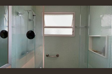 Apartamento à venda com 208m², 3 quartos e 1 vagaBanheiro da Suíte