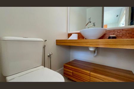 Apartamento à venda com 208m², 3 quartos e 1 vagaLavabo