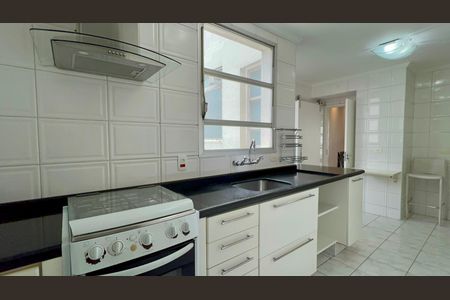 Apartamento à venda com 208m², 3 quartos e 1 vagaCozinha