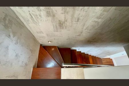 Apartamento à venda com 208m², 3 quartos e 1 vagaEscada