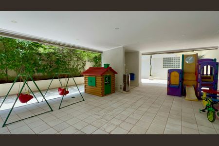 Apartamento à venda com 208m², 3 quartos e 1 vagaPlayground