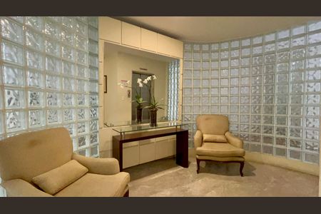 Apartamento à venda com 208m², 3 quartos e 1 vagaHall de entrada