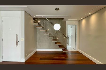 Apartamento à venda com 208m², 3 quartos e 1 vagaSala de Jantar