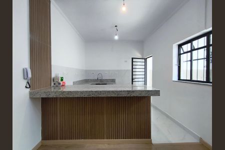 Casa à venda com 150m², 3 quartos e 2 vagas Casa à venda com 150m², 3 quartos e 2 vagasCozinha