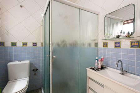 Apartamento à venda com 256m², 3 quartos e 4 vagas Apartamento à venda com 256m², 3 quartos e 4 vagasBanheiro