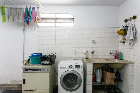 Apartamento à venda com 256m², 3 quartos e 4 vagas Apartamento à venda com 256m², 3 quartos e 4 vagasÁrea de Serviço