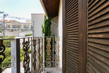 Apartamento à venda com 256m², 3 quartos e 4 vagas Apartamento à venda com 256m², 3 quartos e 4 vagasVaranda da Suíte