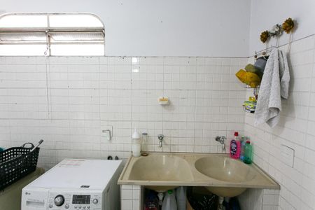 Apartamento à venda com 256m², 3 quartos e 4 vagas Apartamento à venda com 256m², 3 quartos e 4 vagasÁrea de Serviço