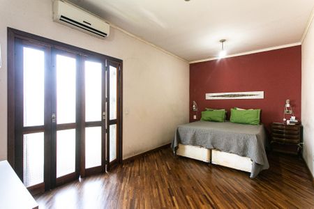 Apartamento à venda com 256m², 3 quartos e 4 vagas Apartamento à venda com 256m², 3 quartos e 4 vagasSuíte