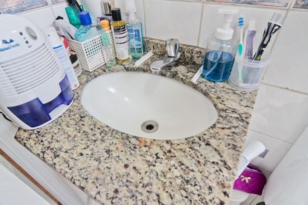 Apartamento para alugar com 64m², 2 quartos e 2 vagasBanheiro da Suíte