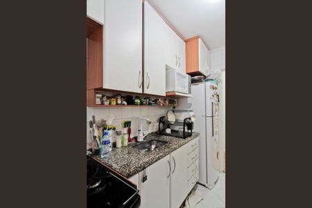 Apartamento para alugar com 64m², 2 quartos e 2 vagasCozinha