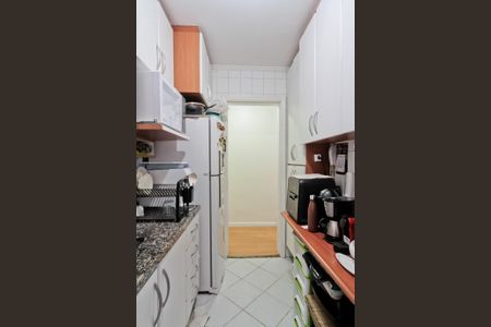 Apartamento para alugar com 64m², 2 quartos e 2 vagasCozinha