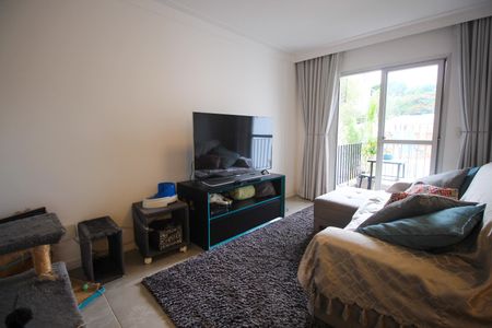 Sala de apartamento à venda com 3 quartos, 77m² em Vila Progredior, São Paulo