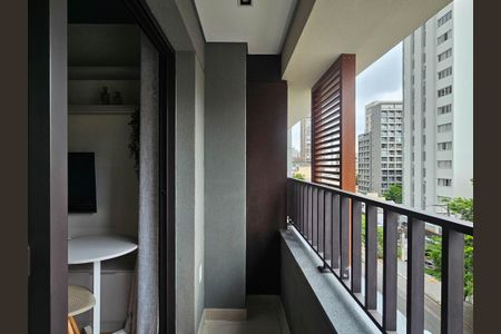 Varanda de kitnet/studio para alugar com 1 quarto, 25m² em Perdizes, São Paulo